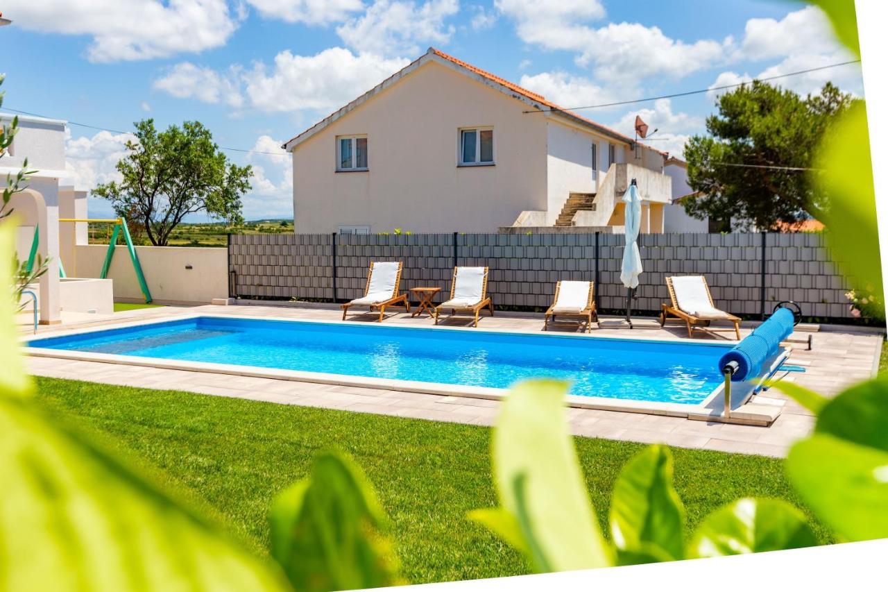 Kristina Holiday Home With Private Swimmingpool Visocane Eksteriør bilde